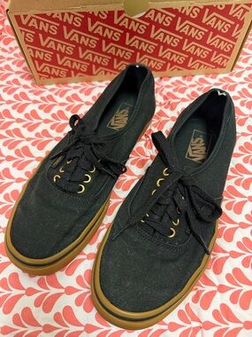 VANS Black Brown Shoes Unisex Men’s 9/Women’s 10.5